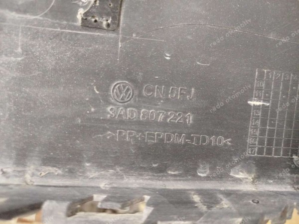 Volksvagen Passat B7 Ön Tampon 3AA807221 CP (GD110)