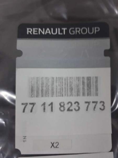 Renault Aks Aksesuar ÖN KOLTUK ARKASI KORUYUCU Orj. YP 7711823773 (A1-A140)