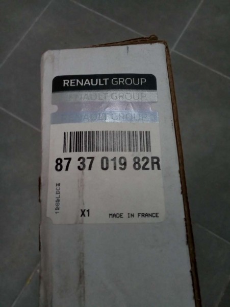 Renault Kadjar Sol Ön Sırt Kılıfı YP 873701982R (A1-A140)