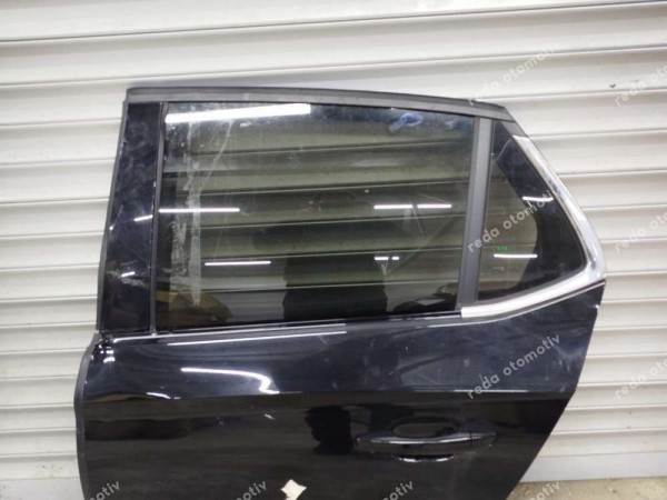 Opel Corsa F Sol Arka Kapı Dolu (Siyah) 9837706080 SP HP (İC110)