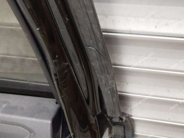 Opel Corsa F Sol Arka Kapı Dolu (Siyah) 9837706080 SP HP (İC110)