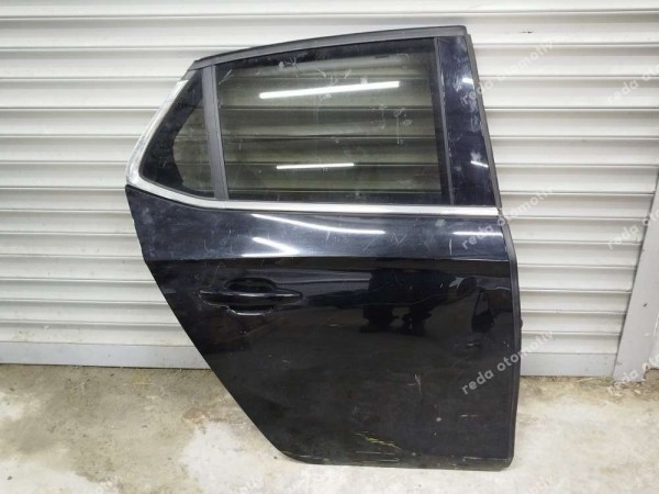 Opel Corsa F Sağ Arka Kapı Dolu (Siyah) 9837705980 SP HP (İC110)