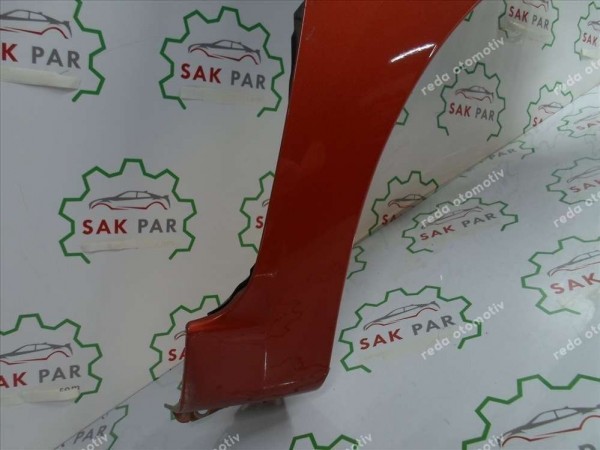 Hyundai İ20 Sağ Ön Çamurluk ve Bakaliti İzolatör 84142-C8000 CP (JH110)