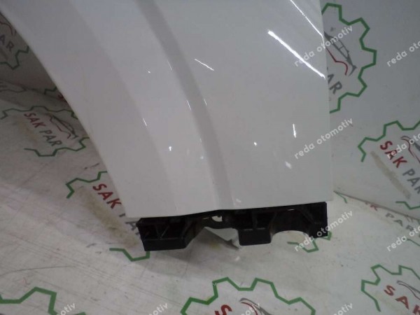 Renault Taliant Sağ Ön Çamurluk Sinyalli Orj 631003922R CP HP (JH110)