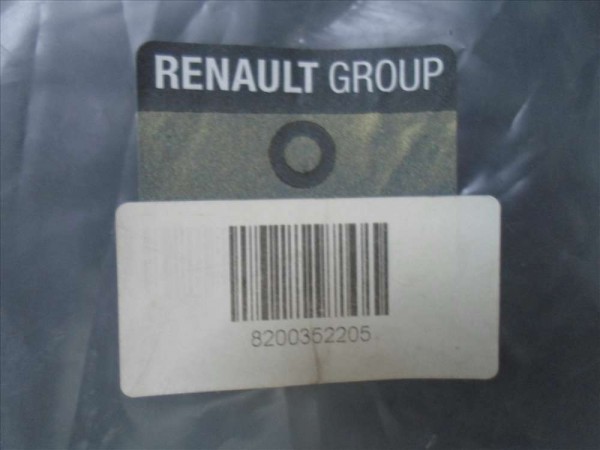 Renault Megane 2 HB Ön Kaput Keçesi İzalatör Alt Ses Kesici [8200352205] CMOM Orjinal YP [G-D-130]