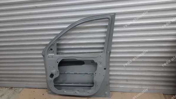 Hyundai Santa Fe Sağ Ön Kapı 76004-2B030 YP (İB110)
