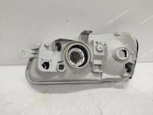 Hyundai Accent Milenyum 00-06 Sağ Ön Far 92102-25010 CP (GB120)