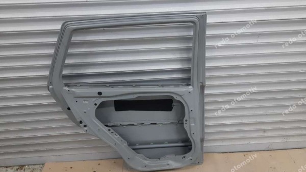 Hyundai Santa Fe Sol Arka Kapı 77003-2B030 YP (İB110)