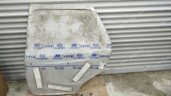 Hyundai Santa Fe Sol Arka Kapı 77003-2B030 YP (İB110)