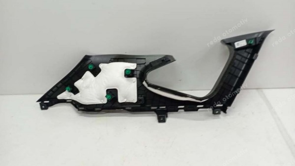 Hyundai Tucson Sağ Arka Direk Bakaliti Trim Orj. 85860-N7050 SP YP (EA-120)