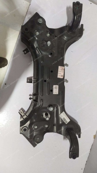 Hyundai İ20N Ön Travers Orj. 62401-CO000 SP YP (K-I-110)