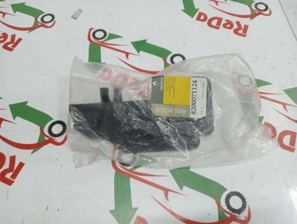 Renault Clio 2 HB Radyatör Üst Kapak Bakaliti Orjinal [8200071124] YP [I-F-109]