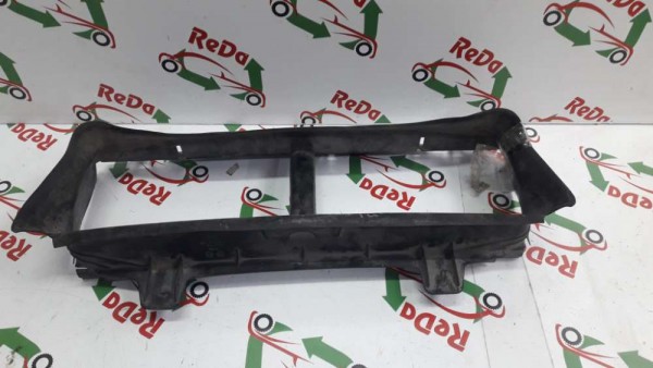 Ford Focus3 Alt Radyatör Hava Kanalı Deflektör BM51-18314-BC CP