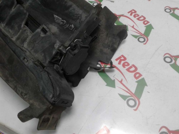 Ford Escape Kuga Ön Radyatör Hava Kılavuz Braketi CJ54-8472-A HP CP