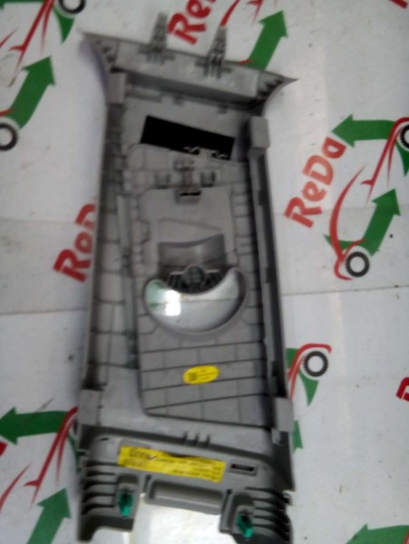 Hyundai İ20 Sağ Orta Direk Üst Kaplama Bakaliti Trimi 85840-Q0100 85841-Q0100 SP YP