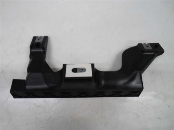 Renault Kangoo Sağ Arka Cam Krikosu Çerçevesi Bakaliti Orjinal 8200497662 YP (H-X-108)