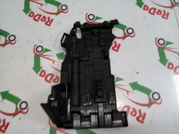 Renault Taliant Dacia Jogger Direksiyon Alt Bakalit Kapağı 684706494R 684706067R HP CP