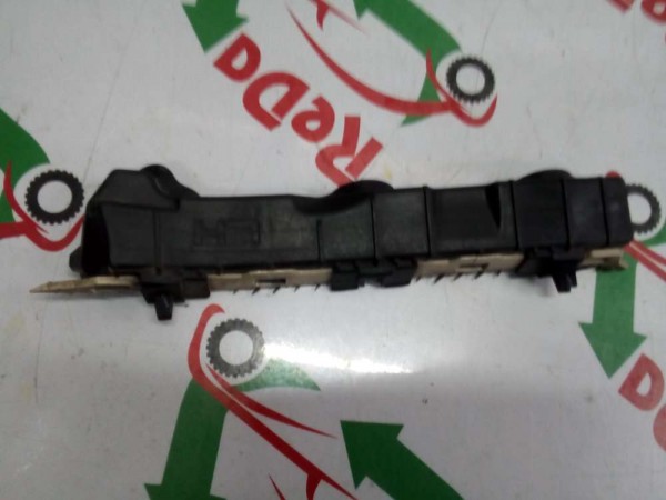 Hyundai İ10 Sol Arka Tampon Braketi 86615-B9000 CP