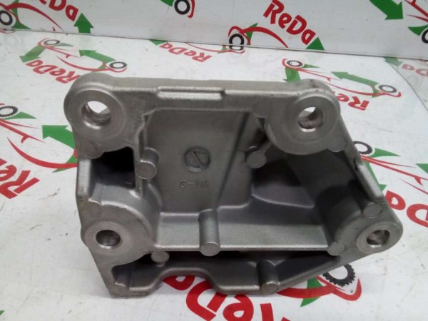 Hyundai Bayon Motor Takoz Kulağı Braketi 21830-Q0400 SP YP (A-C-110)