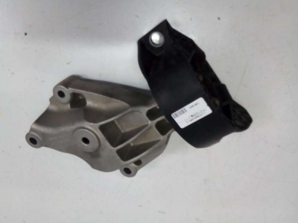 Renault Taliant Dacia Jogger Sandero Sağ Motor Kulağı 113752043R 112329452R CP (A-C-110)