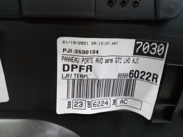 Renault Taliant Dacia Jogger Sağ Ön Kapı Döşemesi 809006022R CP