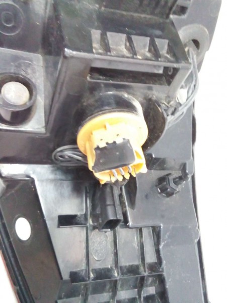 Renault Kadjar Sol Stop Lambası Ledli (Hasarlı) 265552478R HP CP (C-F-130)