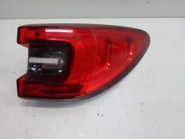 Renault Kadjar Sağ Stop Lambası(Çatlak/Kırık) 265504776R HP CP (C-F-130)