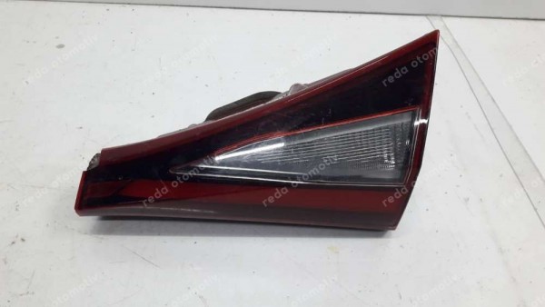 Hyundai İ20 Sağ İç Stop Lambası Led (Hasarlı) 92404-Q0100 HP CP