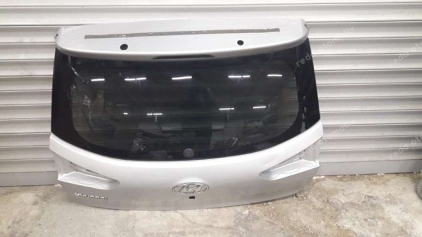 Hyundai İ20 Active Bagaj Kapağı 73700-C8000 CP