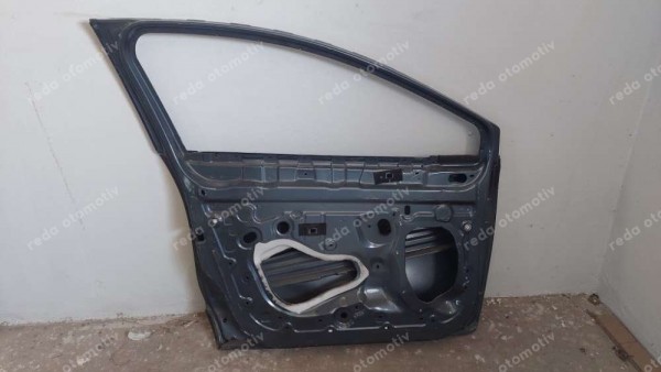 Renault Clio 4 Sol Ön Kapı