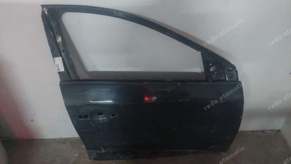 Renault Fluence Sağ Ön Kapı
