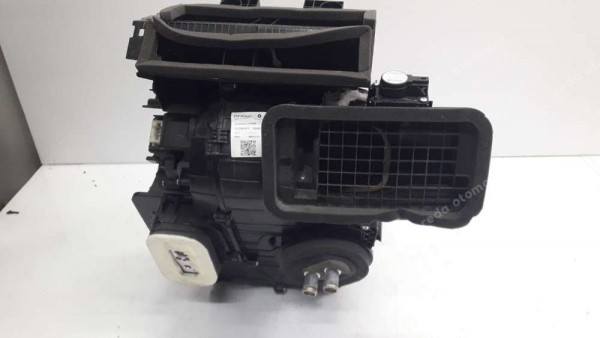 Renault Clio5 Kalorifer Kutusu 272700241R SP YP