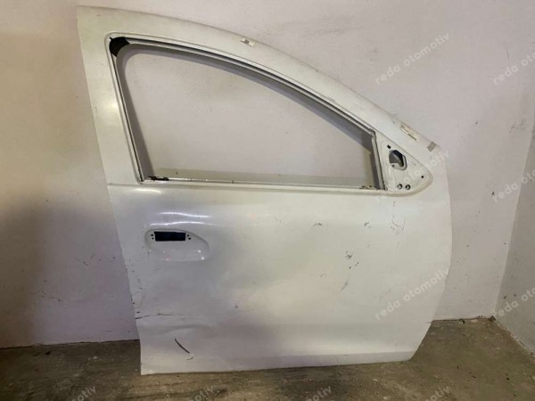 Renault Symbol 3 Sağ Ön Kapı