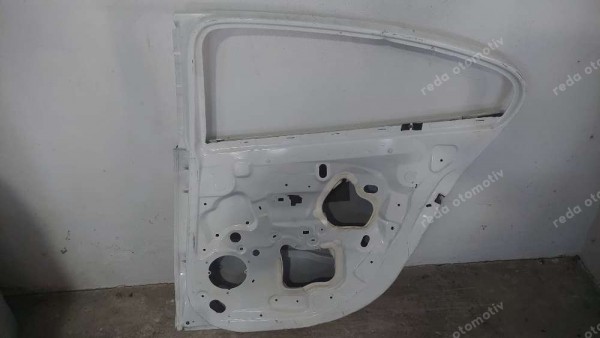 Renault Fluence Sağ Arka Kapı