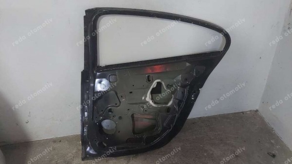 Renault Fluence Sağ Arka Kapı