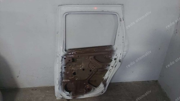 Dacia Duster Sağ Arka Kapı