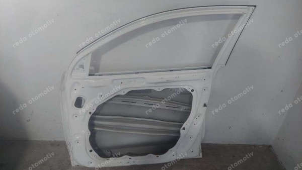 Hyundai Tucson Sağ Ön Kapı