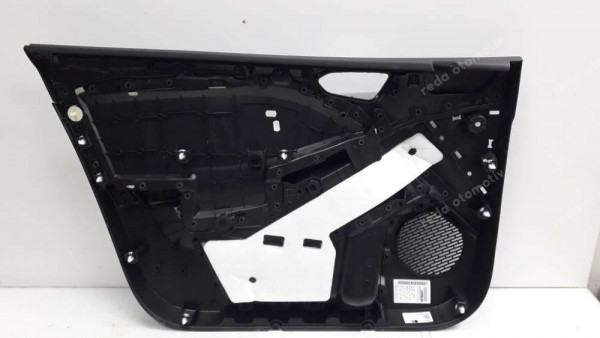 Renault Clio5 Sağ Ön Kapı Döşemesi 809009496R YP (FC-120)