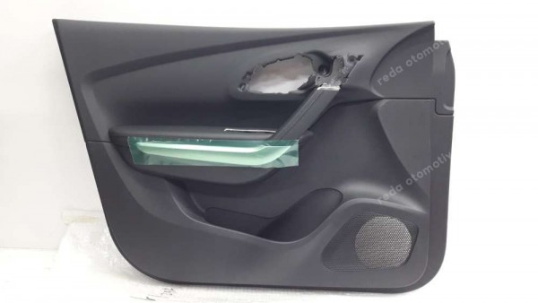 Renault Kadjar Sol Ön Kapı Döşemesi 809016652R YP