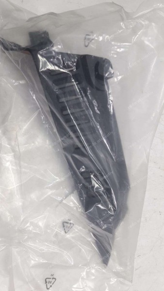 Renault Clio3 Sağ Sabit Raf 8200293825 YP