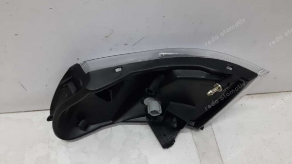 Toyota Corolla Sağ Sinyal Lambası 81610-12580 HP YS YP (FD131)
