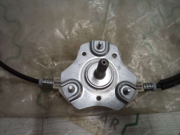 Renault Clio 2 Sağ Ön Cam Krikosu Orj 7700842238 YP (DF-123)