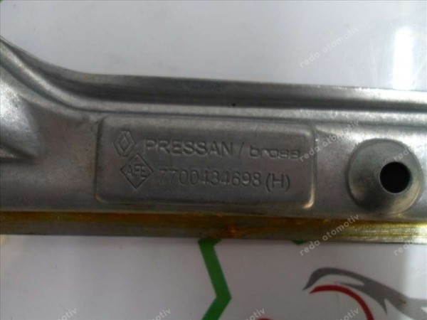 Renault Clio Symbol Sağ Arka Cam Krikosu Manuel Ambalajsız Ürün Orjinal 7700434698 YP (DF-123)