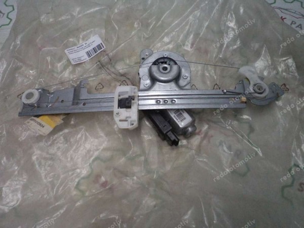 Renault Scenic 2 Sağ Arka Cam Krikosu Motoru Komple Orj 8201010934 YP (DF-124)