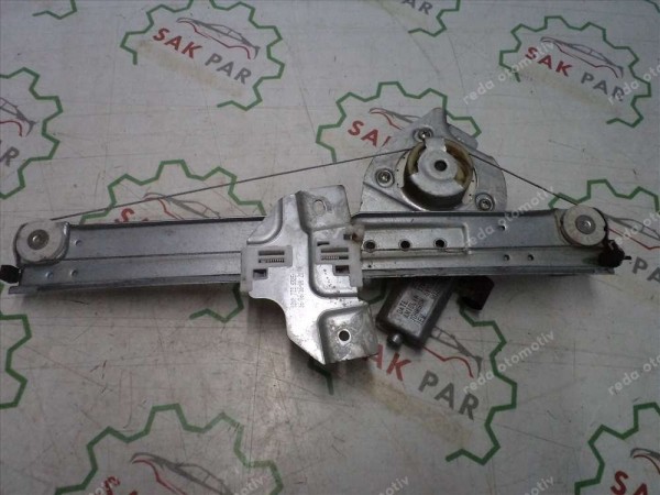 Dacia Duster Sağ Arka Cam Krikosu Motorlu Komple Orj 8200733832 YP (DF-125/EE-110)