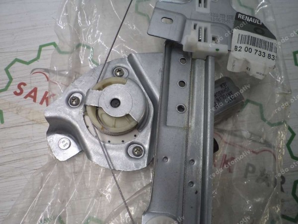 Dacia Duster Logan Sandero 1 Sol Arka Cam Krikosu Motoru Orj 8200733833 YP (DF-125)