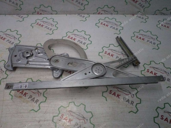 Renault Megane 3 Fluence Sol Ön Cam Krikosu Orj  807200014R CP (DF-110)