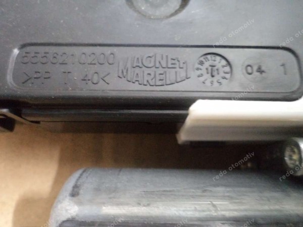 Renault Laguna 3 Sağ Ön Cam Kriko Kaldırma Motoru Orj 807300781R / 5556210302 YP (DF-130)