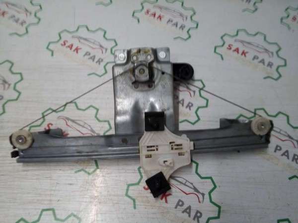 Renault Clio 4 Sağ Arka Cam Krikosu Manuel 827003722R CP (EF-110)