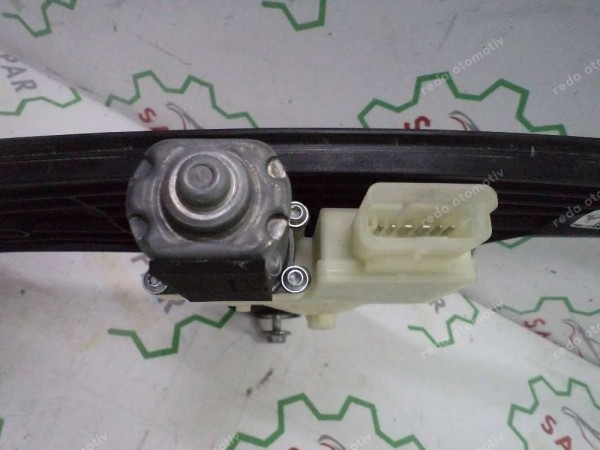 Renault Clio 5 Sağ Ön Cam Krikosu Motorlu Orj 807201776R SP YP (EF-110)